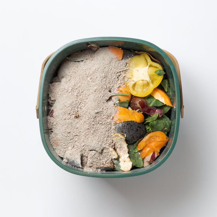 Compost bin with BinBreeze